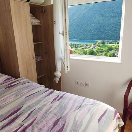 Apartman Dunja 普卢日内 外观 照片