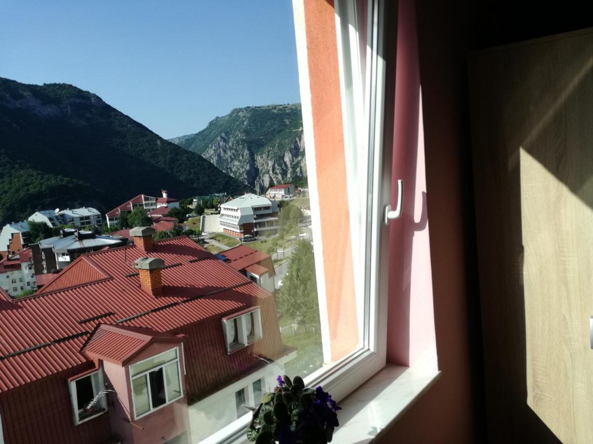 Apartman Dunja 普卢日内 外观 照片