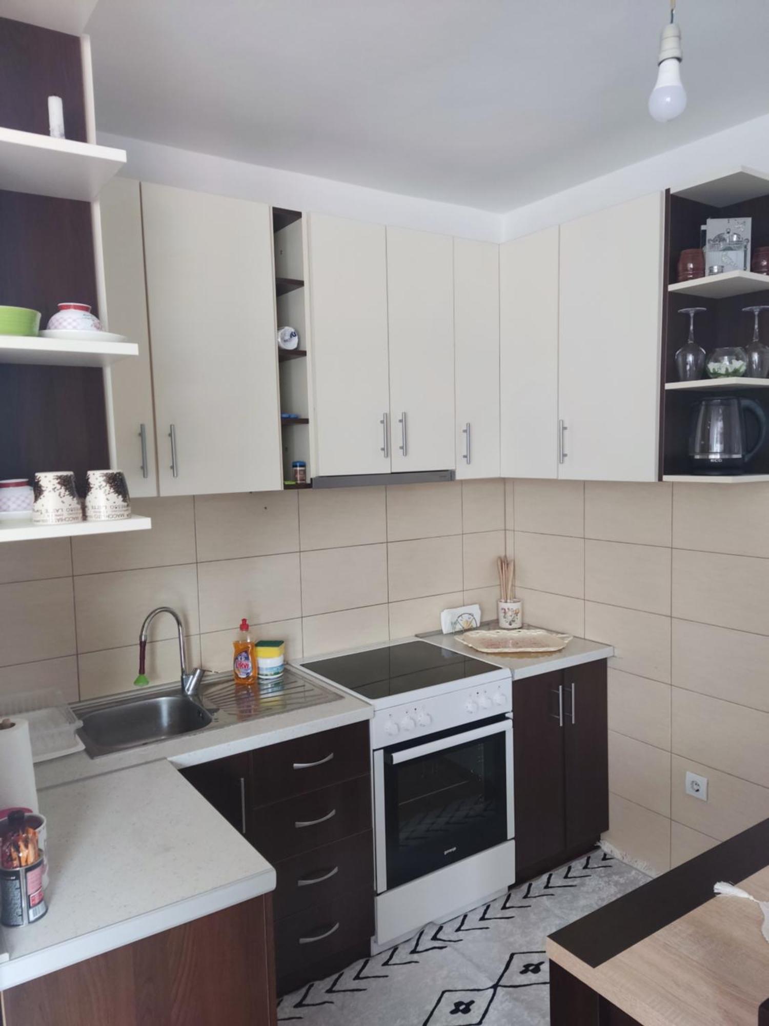 Apartman Dunja 普卢日内 外观 照片